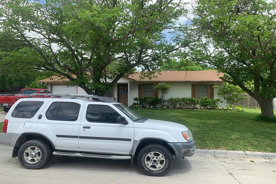 1st image of 306 E Willow Ln