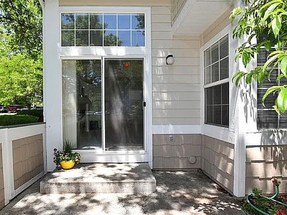 2nd image of 2602 Timberwood Dr