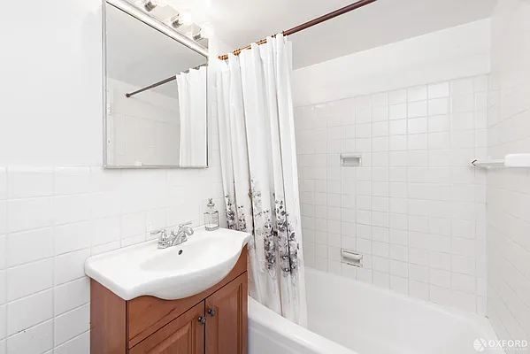 Rented by Oxford Property Group | media 15