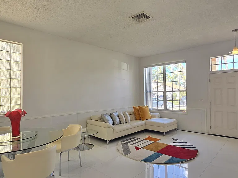 661 Lake Wellington Dr — Photo 77