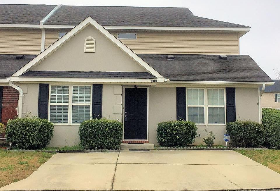 1st image of 3001 Rice St