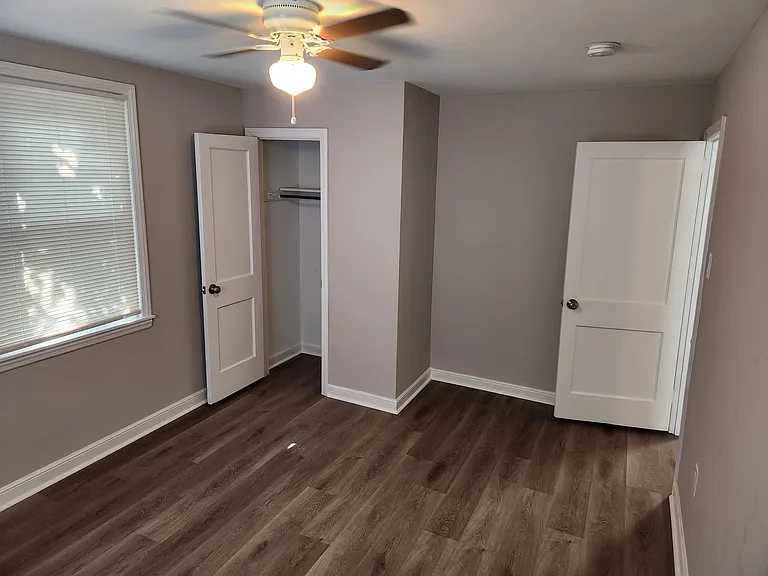 611 Glenview St #2 — Photo 16