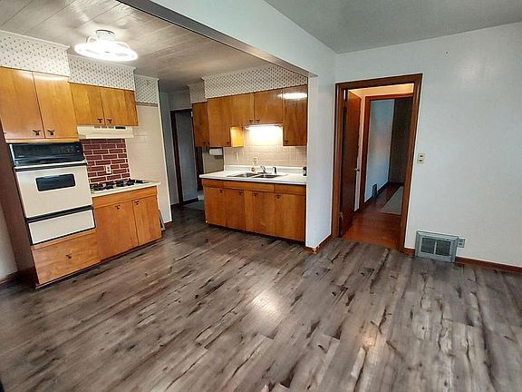 5th image of 1405 15th AVENUE
