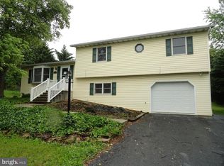 35 Pheasant Ridge Rd, Hanover, PA 17331