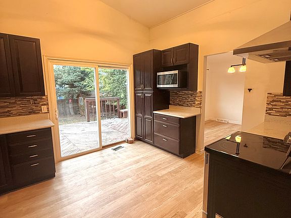 5th image of 2955 S Whiting Way