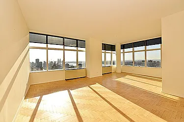 Rented by Sumitomo Real Estate Sales