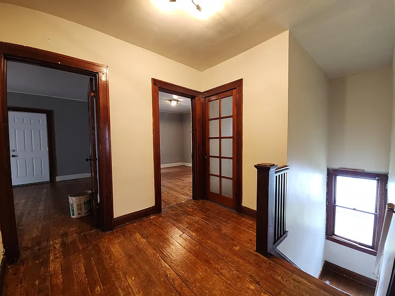 805 N Linn St — Photo 8