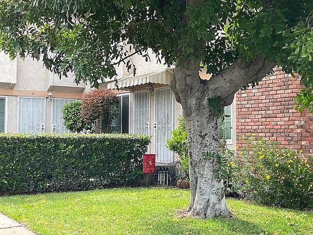 1st image of 664 Lemar Park Dr #B