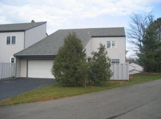 7714 Gunnison Ct, Brighton, MI 48114