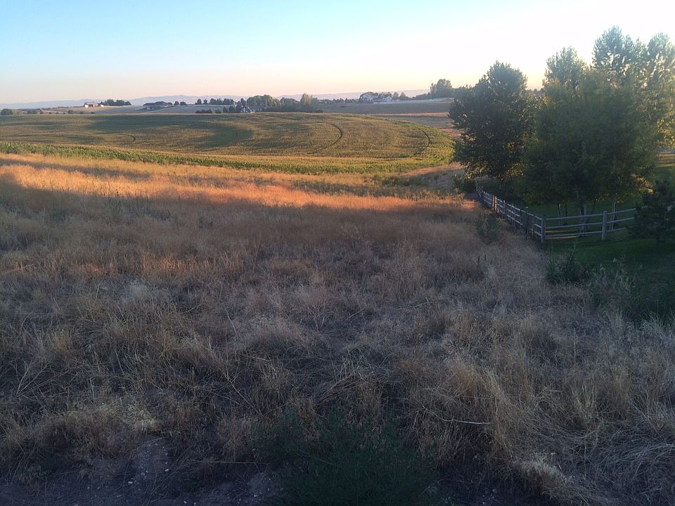 2nd image of 5003 N High Prairie Pl