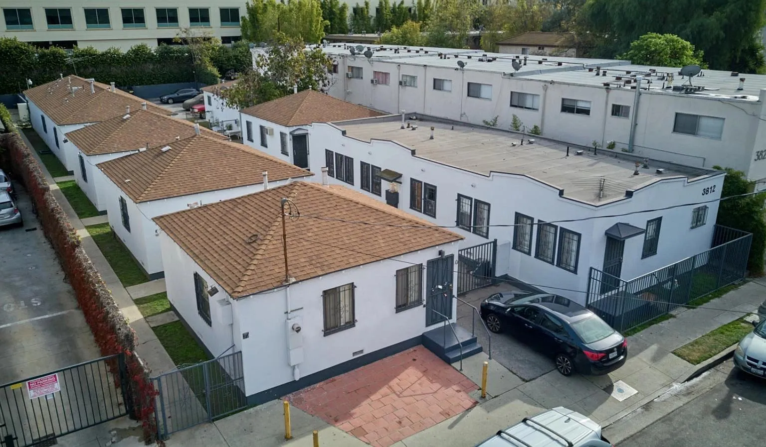 1 bed, 1.0 bath, $1,850 — Photo 4