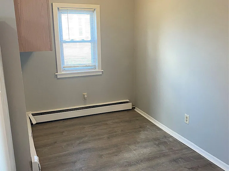 104 River Ave — Photo 7