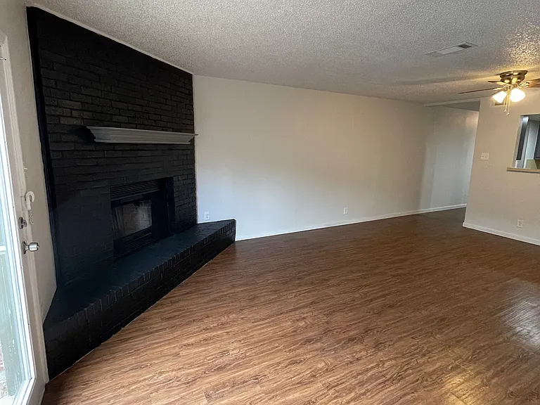 2812 Country Club Rd #2812 — Photo 3