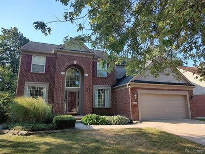 392 Franklin Wright Blvd, Lake Orion, MI, 48362