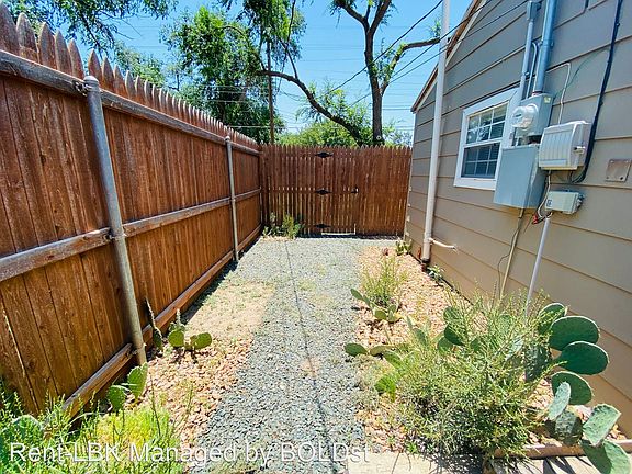 5th image of 2623 26th St #13375082