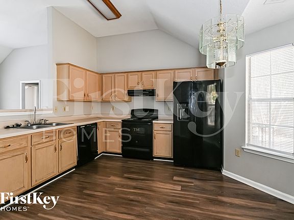 5th image of 6328 Farm Hill Dr