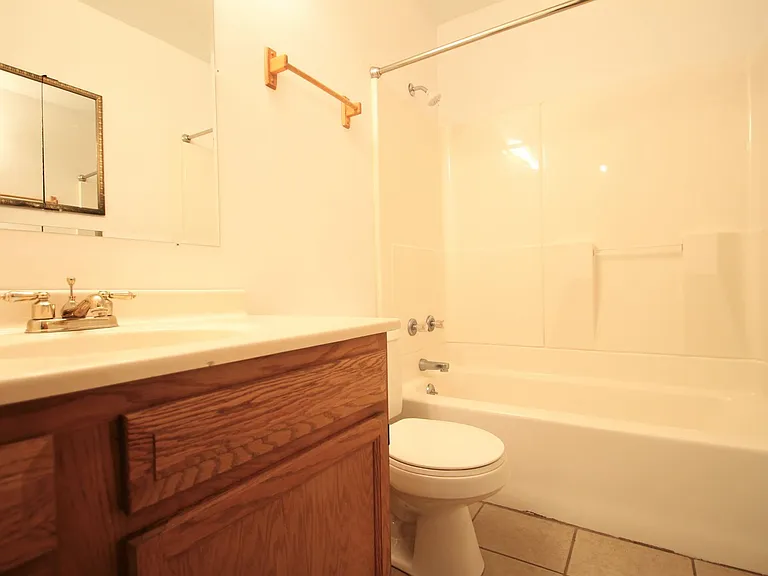6913 Bedford Ave — Photo 9