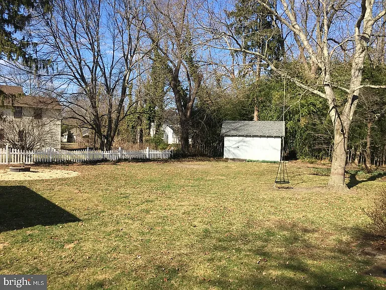 428 Lakeview Ave — Photo 24
