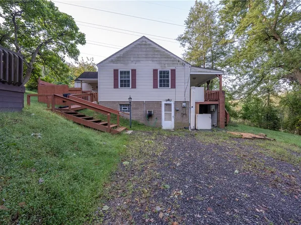 765 Pellis Rd, Greensburg, PA 15601
