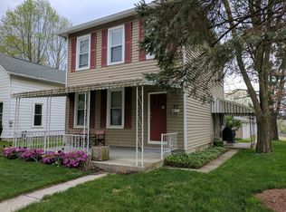 83 Webb St, Delaware, OH 43015