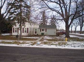 2nd image of 20210 Locust St