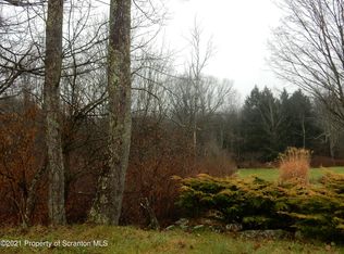 Matechak Rd, Jermyn, PA 18433