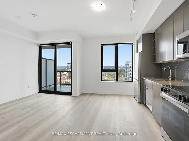 2075 Lakeshore Rd #1002 — Photo 7
