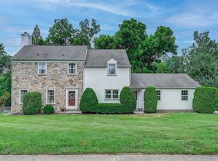 1008 Stevens Dr, Fort Washington, PA 19034