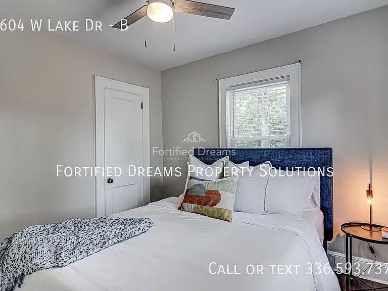 1604 W Lake Dr #B — Photo 16