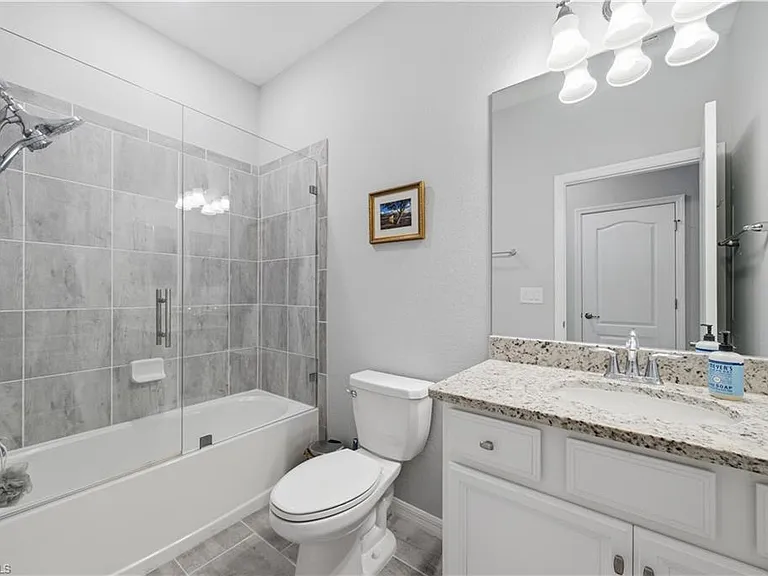 19584 Utopia Ln — Photo 17