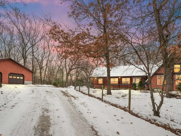385 W 900 N, Wheatfield, IN 46392