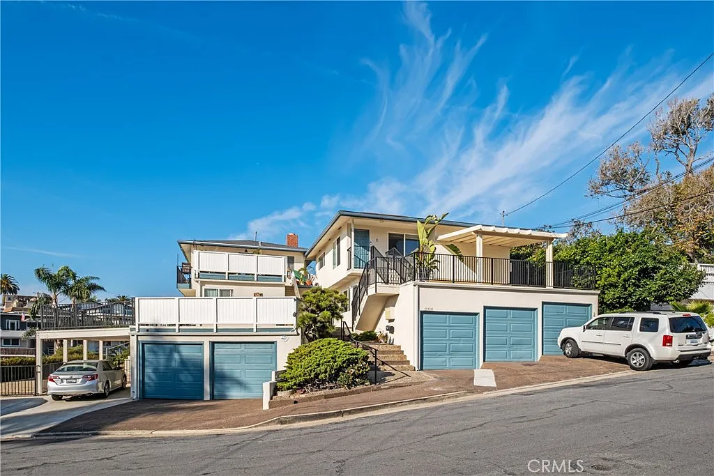 Building Photo - 254 La Paloma #A