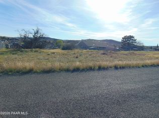 20201 E Saguaro Dr, Mayer, AZ 86333
