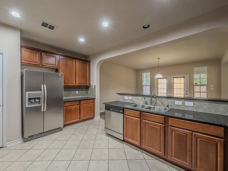 6524 Hickory Hill Dr — Photo 18