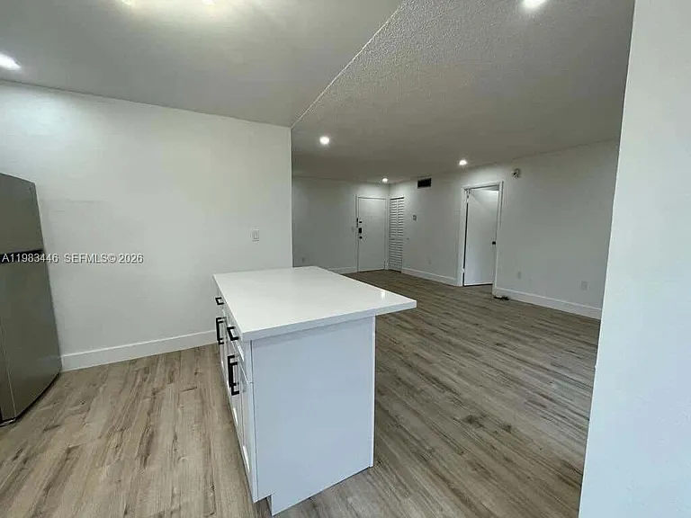 4725 NW 7th St #305-3 — Photo 6