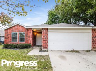 8316 Early Dawn Trl, Denton, TX 76210