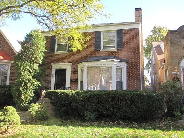 1st image of 6635 N Trumbull Ave