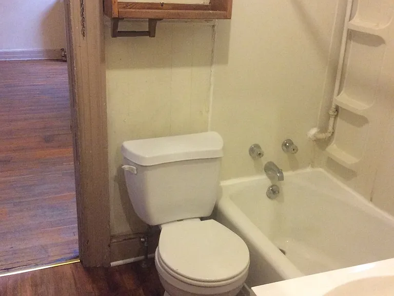 303 E King St #2 — Photo 8