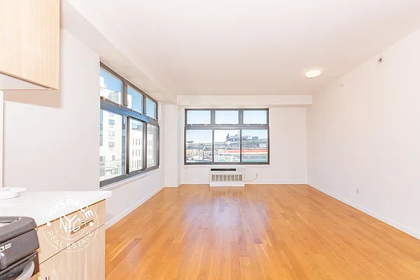 Rented by MySpaceNYC | media 5