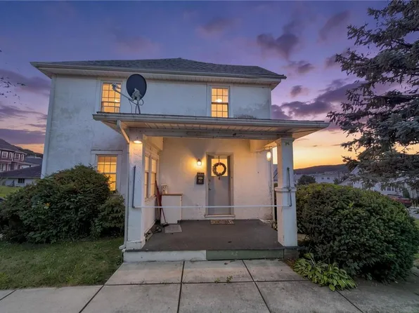 112 W Bertsch St, Lansford, PA 18232