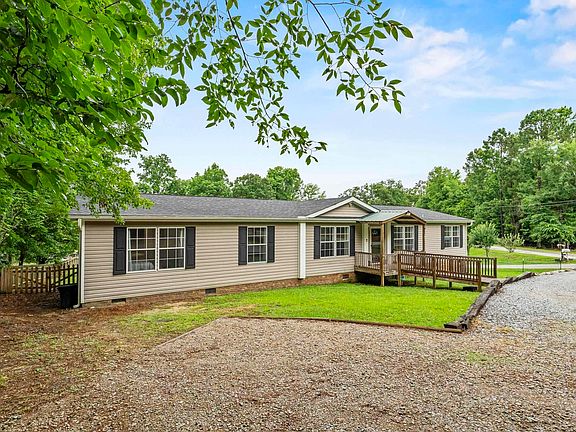 2nd image of 205 Newberry Shores Dr