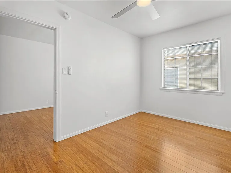 1726 Abbot Kinney Blvd #2 — Photo 15