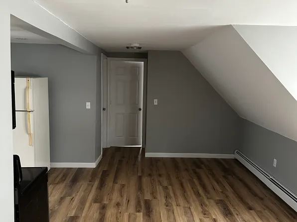 378 Center St #6, Middleboro, MA 02346