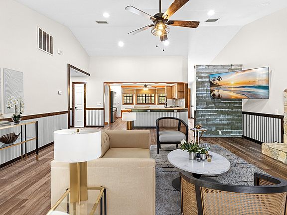 4th image of 8446 92nd Avenue