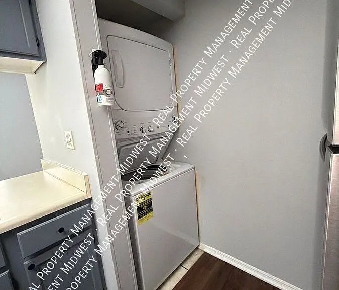 1463 Eagle Highlands Dr — Photo 14