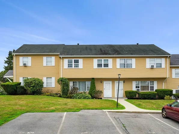 3 Pamela Ln, Amesbury, MA 01913