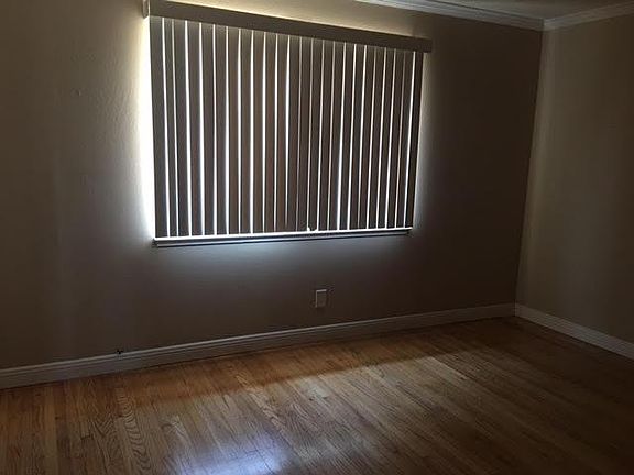 5th image of 1645 Sierra St