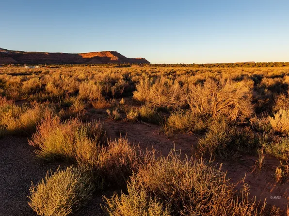 57 Summer Cir, Kanab, UT 84741