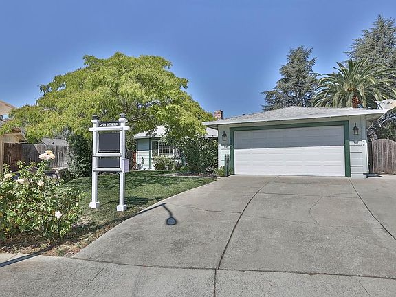 2nd image of 15645 La Bella Ct
