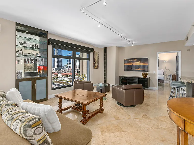 645 Front St #1006 — Photo 23